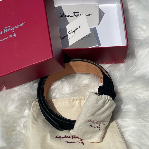 Luxury Designer Belt - Picture 3 of 3